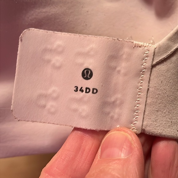 Lululemon Bra - Picture 4 of 4